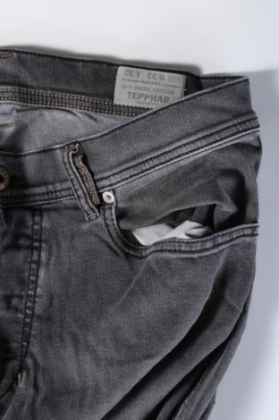 Herren Jeans Diesel, Größe L, Farbe Grau, Preis € 72,49