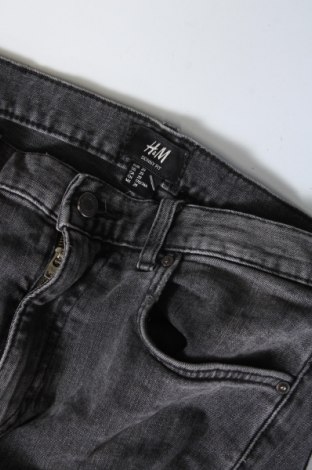 Herren Jeans H&M, Größe M, Farbe Grau, Preis 27,49 €