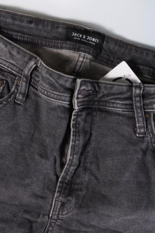 Herren Jeans Jack & Jones, Größe M, Farbe Grau, Preis € 33,99