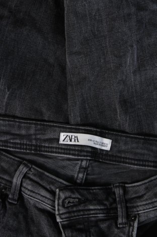 Blugi de bărbați Zara, Mărime L, Culoare Negru, Preț 48,99 Lei