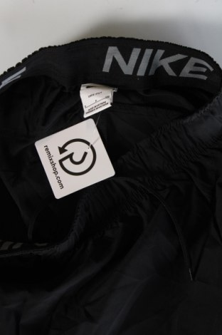 Pánské kraťasy Nike, Velikost S, Barva Černá, Cena  339,00 Kč