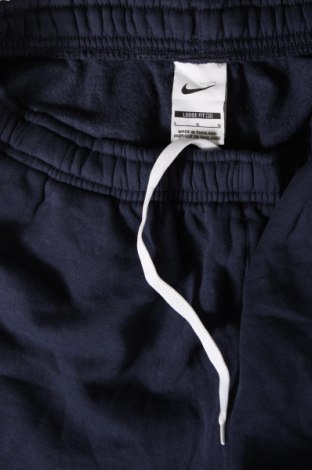 Ανδρικό κοντό παντελόνι Nike, Μέγεθος L, Χρώμα Μπλέ, Τιμή 19,99 €