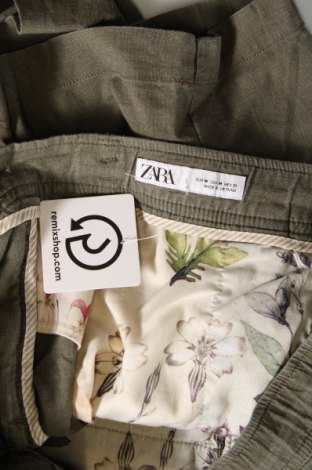 Pantaloni scurți de bărbați Zara, Mărime M, Culoare Verde, Preț 74,81 Lei