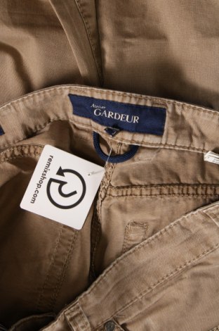 Pantaloni de bărbați Atelier GARDEUR, Mărime M, Culoare Bej, Preț 122,99 Lei