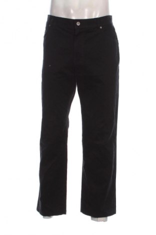 Pantaloni de bărbați Brax, Mărime L, Culoare Negru, Preț 112,99 Lei