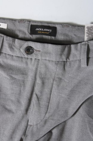 Herrenhose Jack & Jones, Größe S, Farbe Grau, Preis 10,49 €