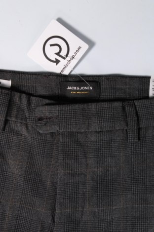 Herrenhose Jack & Jones, Größe M, Farbe Mehrfarbig, Preis 14,99 €