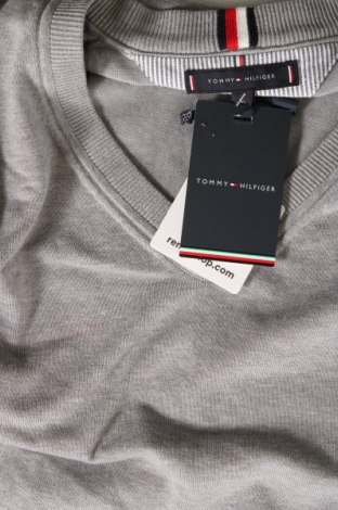 Мъжки пуловер Tommy Hilfiger, Размер XL, Цвят Сив, Цена 216,49 лв.