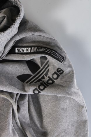 Мъжко спортно долнище Adidas Originals, Размер M, Цвят Сив, Цена 43,99 лв.