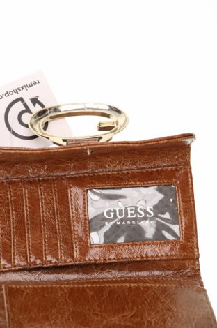 Portmoneu Guess, Culoare Maro, Preț 128,99 Lei