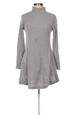 Kleid, Größe S, Farbe Grau, Preis € 14,83