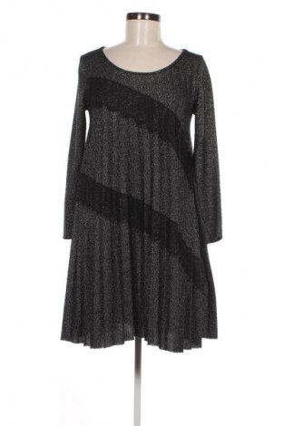 Kleid, Größe M, Farbe Schwarz, Preis € 8,49