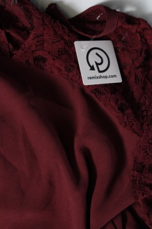 Kleid, Größe L, Farbe Rot, Preis € 7,49