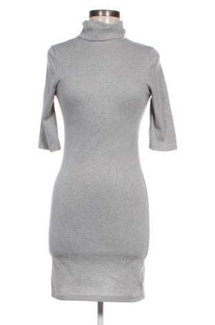 Kleid, Größe S, Farbe Grau, Preis € 3,99