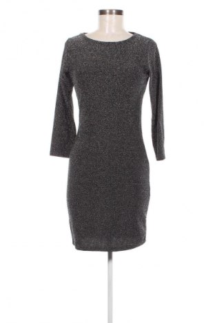 Kleid, Größe M, Farbe Silber, Preis 8,49 €