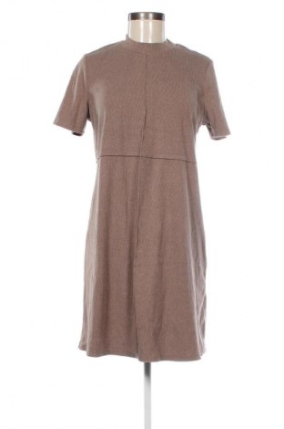 Kleid, Größe M, Farbe Beige, Preis € 14,99