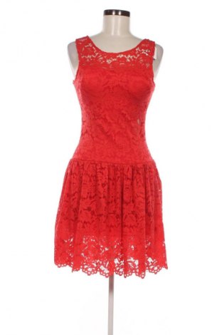 Kleid, Größe M, Farbe Rot, Preis 8,99 €