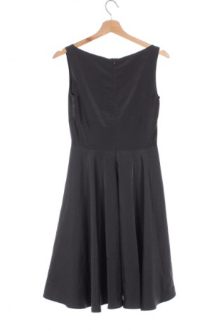 Kleid, Größe S, Farbe Grau, Preis 6,99 €