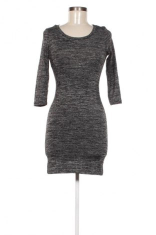 Kleid Bluenotes, Größe XS, Farbe Grau, Preis € 9,49