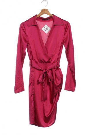 Kleid Boohoo, Größe XS, Farbe Rosa, Preis € 10,11