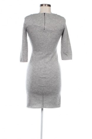 Kleid Dika, Größe S, Farbe Grau, Preis € 24,55