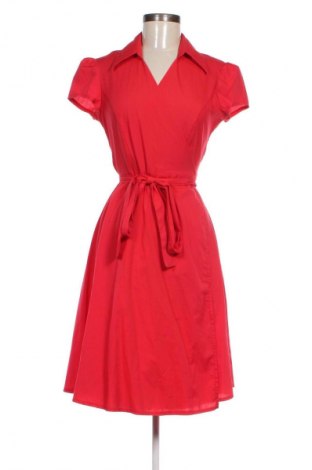 Kleid Evie, Größe M, Farbe Rot, Preis 8,49 €