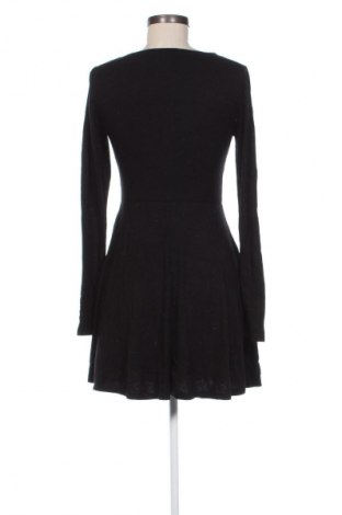 Kleid Forever 21, Größe L, Farbe Schwarz, Preis € 8,99