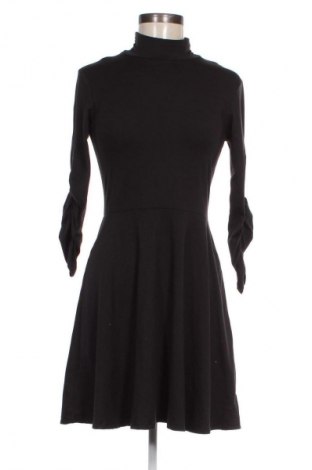 Kleid Forever 21, Größe L, Farbe Schwarz, Preis 10,99 €