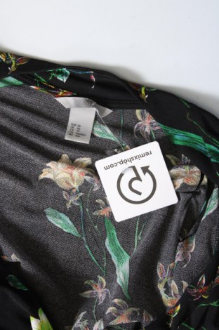 Kleid H&M, Größe XS, Farbe Mehrfarbig, Preis € 20,45