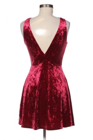 Kleid H&M Divided, Größe M, Farbe Rot, Preis € 13,99