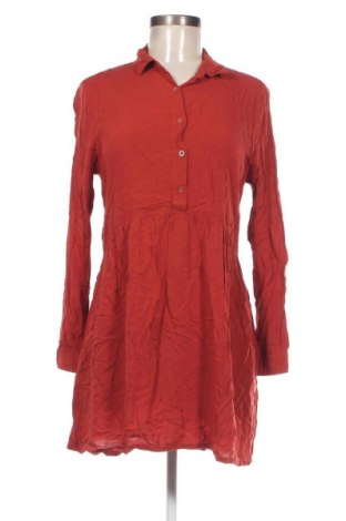 Kleid Janina, Größe M, Farbe Rot, Preis € 7,49