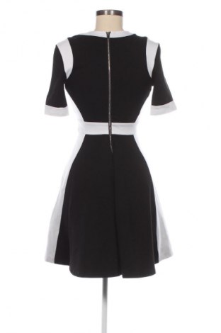 Kleid Karen Millen, Größe S, Farbe Mehrfarbig, Preis 47,49 €