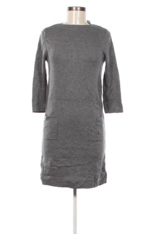 Kleid Lisa Tossa, Größe M, Farbe Grau, Preis 6,49 €