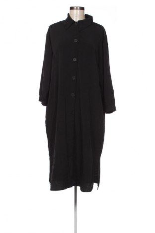 Kleid Monki, Größe XL, Farbe Schwarz, Preis 14,49 €