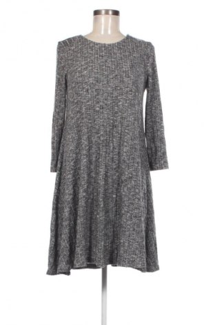 Kleid ONLY, Größe S, Farbe Grau, Preis 7,99 €