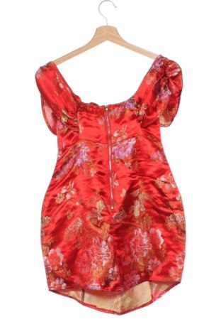 Kleid Pretty Little Thing, Größe XS, Farbe Rot, Preis € 15,72