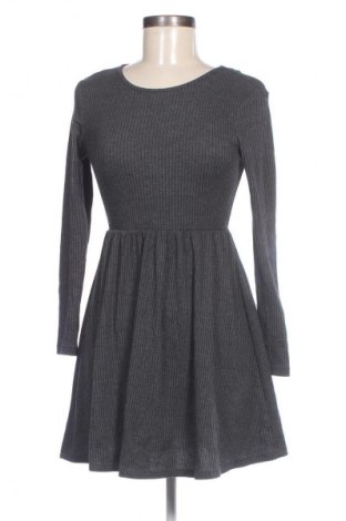 Kleid SHEIN, Größe S, Farbe Grau, Preis € 8,49