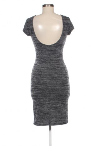 Kleid Shk Mode, Größe M, Farbe Grau, Preis 8,99 €