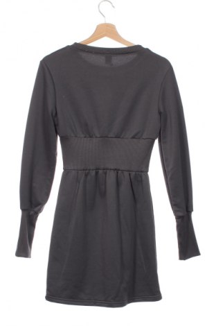 Kleid Sinsay, Größe XS, Farbe Grau, Preis 15,26 €