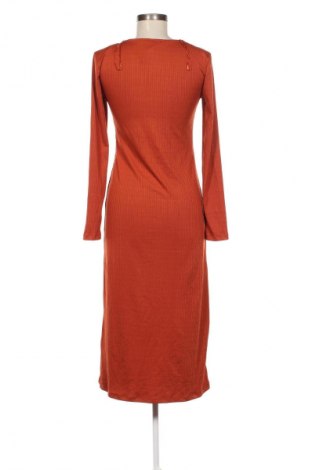 Kleid Stradivarius, Größe L, Farbe Braun, Preis € 20,49