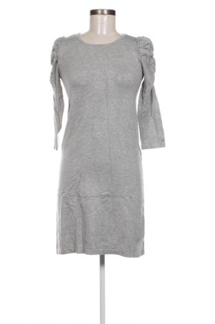 Kleid Stradivarius, Größe S, Farbe Grau, Preis 8,99 €