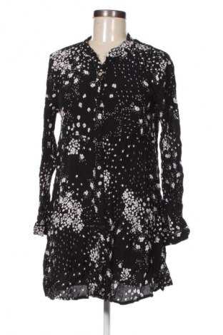 Rochie Tiffany, Mărime S, Culoare Negru, Preț 25,99 Lei