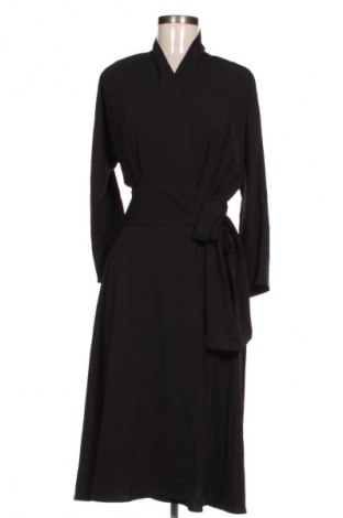 Kleid Y.A.S, Größe S, Farbe Schwarz, Preis 57,49 €