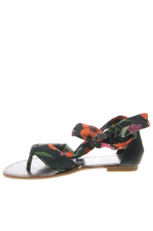 Sandale, Mărime 38, Culoare Multicolor, Preț 65,99 Lei