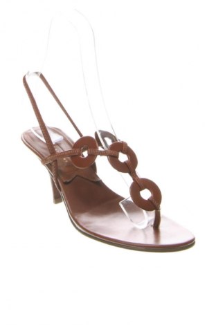 Sandalen Nine & Company, Größe 36, Farbe Braun, Preis 11,99 €