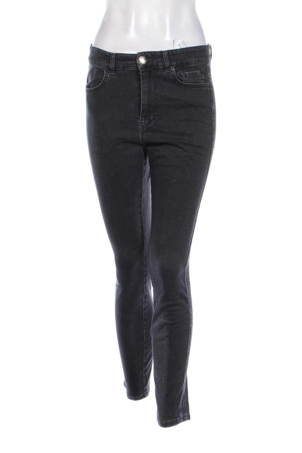 Damen Jeans Marc Cain, Größe S, Farbe Grau, Preis 33,99 €