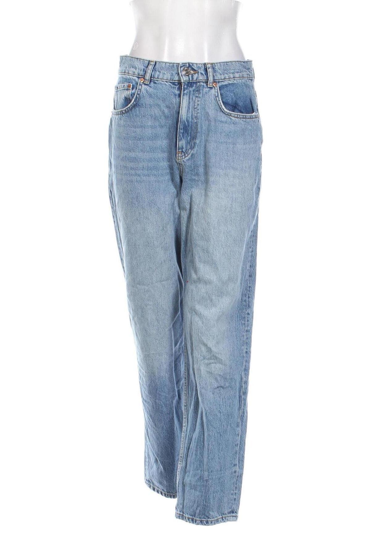 Dámske džínsy  Perfect Jeans By Gina Tricot, Veľkosť M, Farba Modrá, Cena  7,95 €