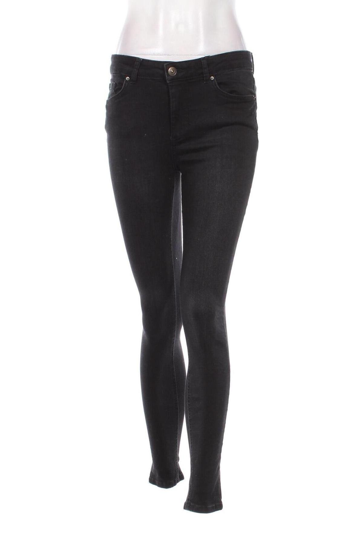 Damen Jeans Pieces, Größe M, Farbe Schwarz, Preis 21,99 €