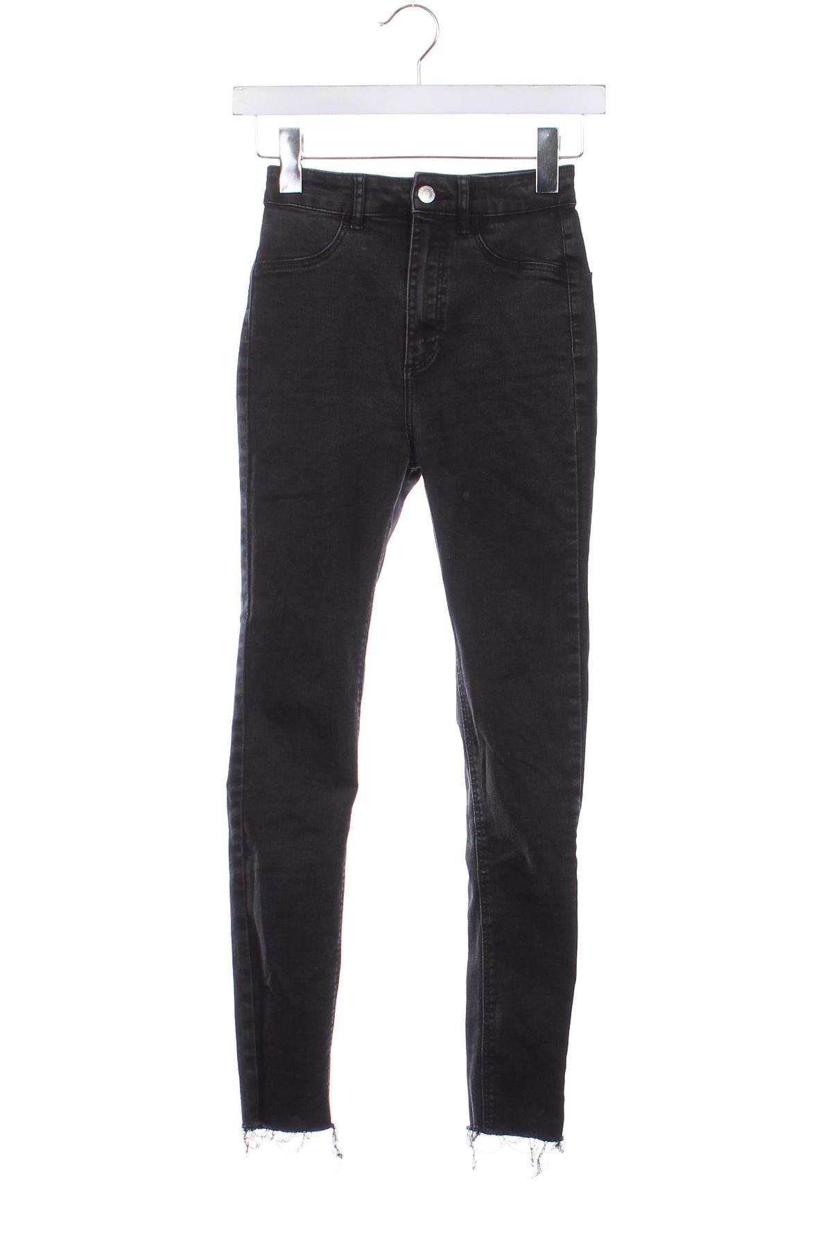 Dámske džínsy  Pull&Bear, Veľkosť XS, Farba Čierna, Cena  14,83 €