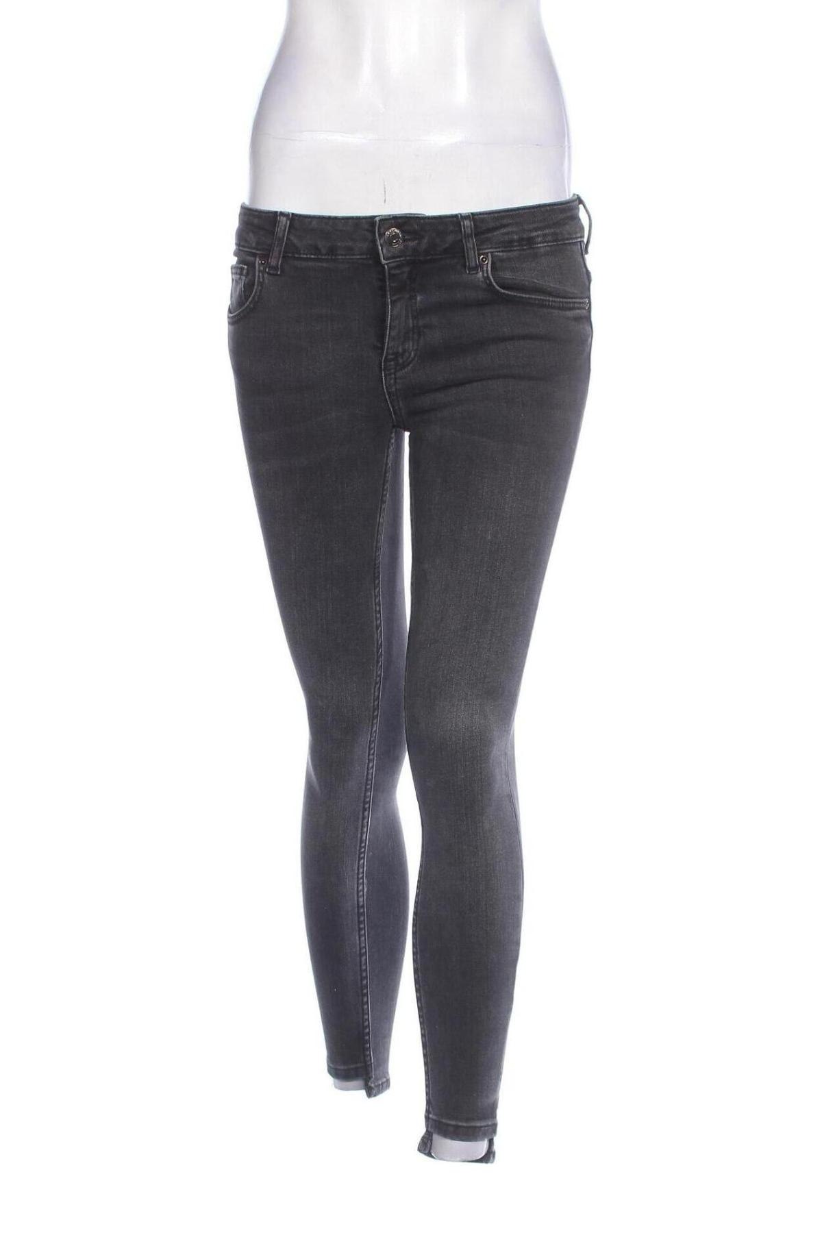 Damen Jeans Zara, Größe S, Farbe Grau, Preis 8,99 €